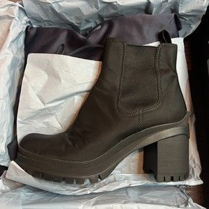 Like New Classic Prada Nylon Lug Sole Black Chelsea Combat boots